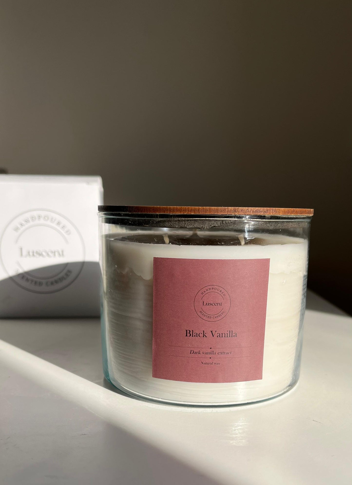 Black Vanilla Candle