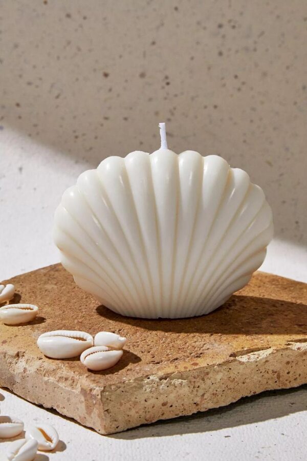 Seashell Candle